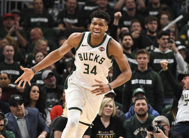 在关键比赛 在关键比赛